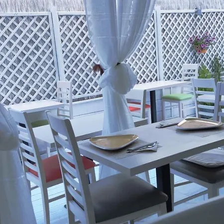 Hotel Thalia Deco & 3*